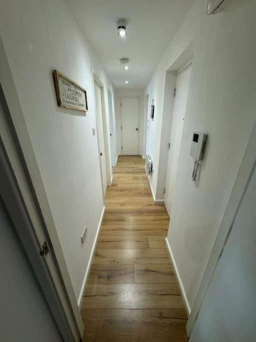 Comfy Flat For 6 In City Center Gs306 Sheffield Esterno foto