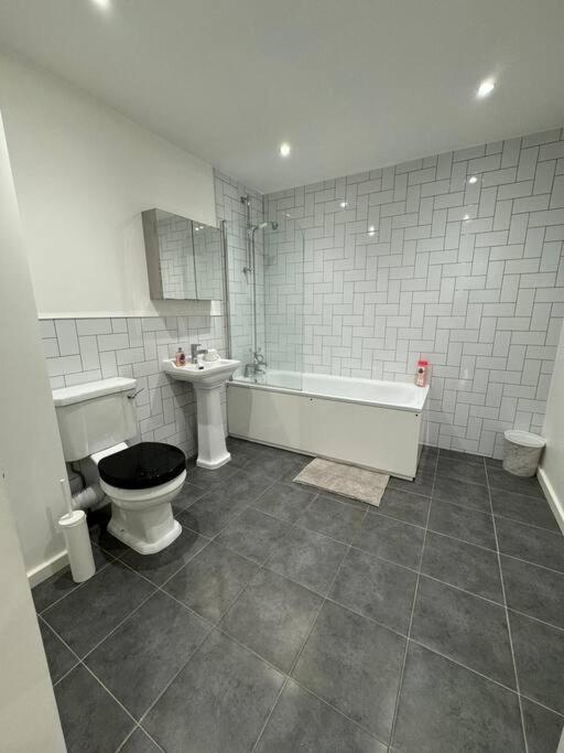 Comfy Flat For 6 In City Center Gs306 Sheffield Esterno foto